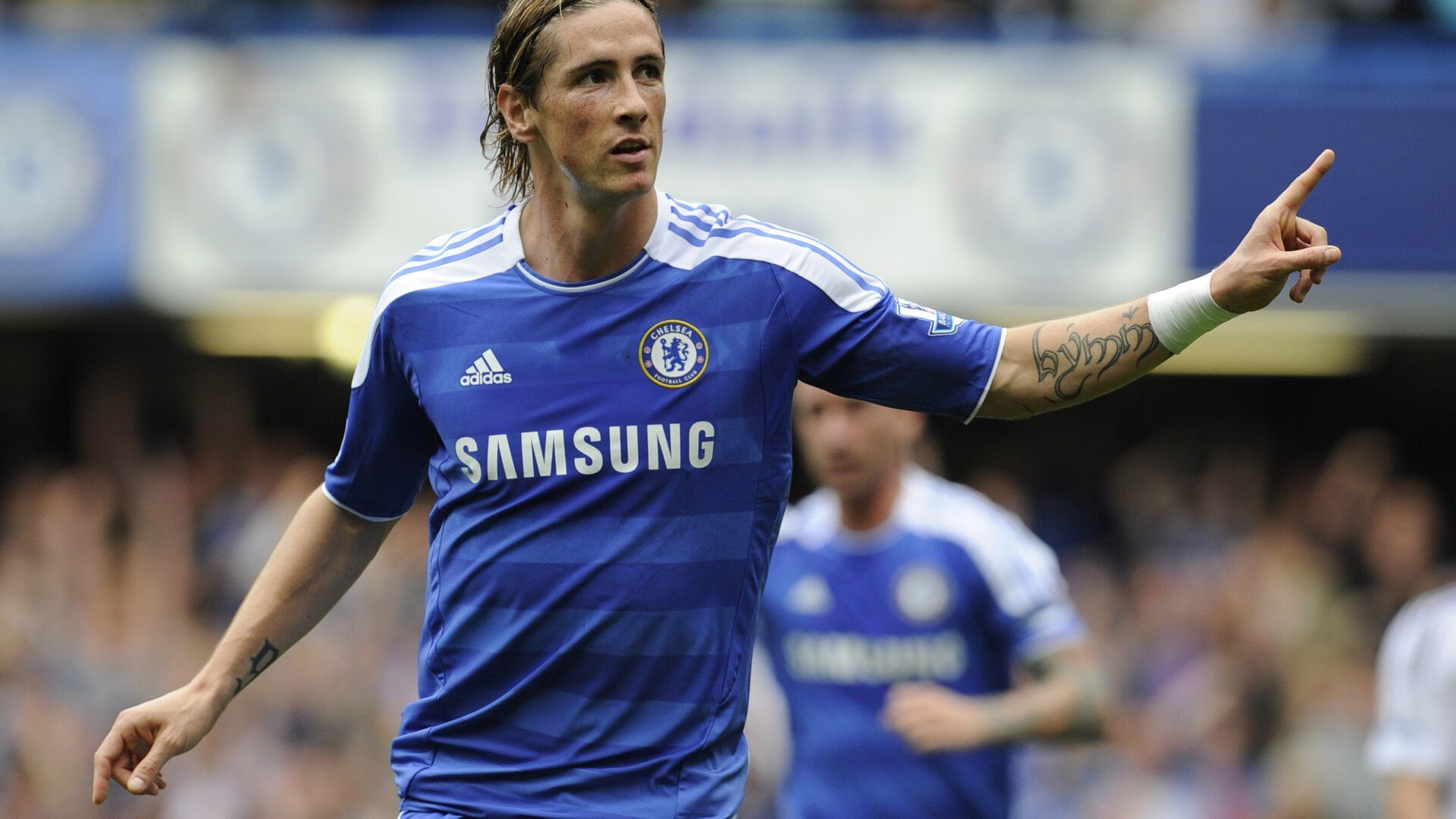 开云官方网站-内马尔帽子戏法戏耍国安防线，亚冠赛场巴西巨星独造三球，内马尔帽子戏法戏耍国安防线，亚冠独造三球尽显巨星本色